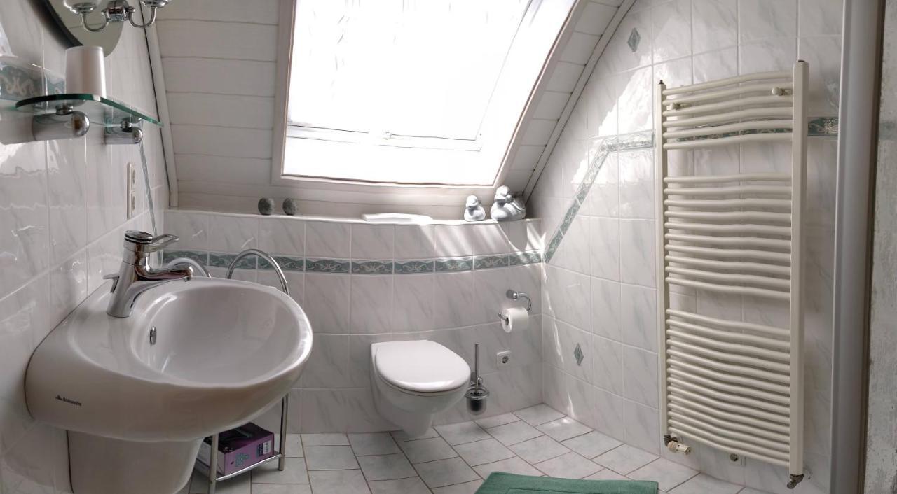 Ferienhaus Treis Neef Экстерьер фото